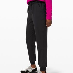 black stretch high rise jogger